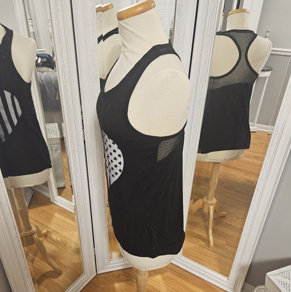 Heart Flag Mesh Racerback Tank Top Black Size M - Picture 2 of 4